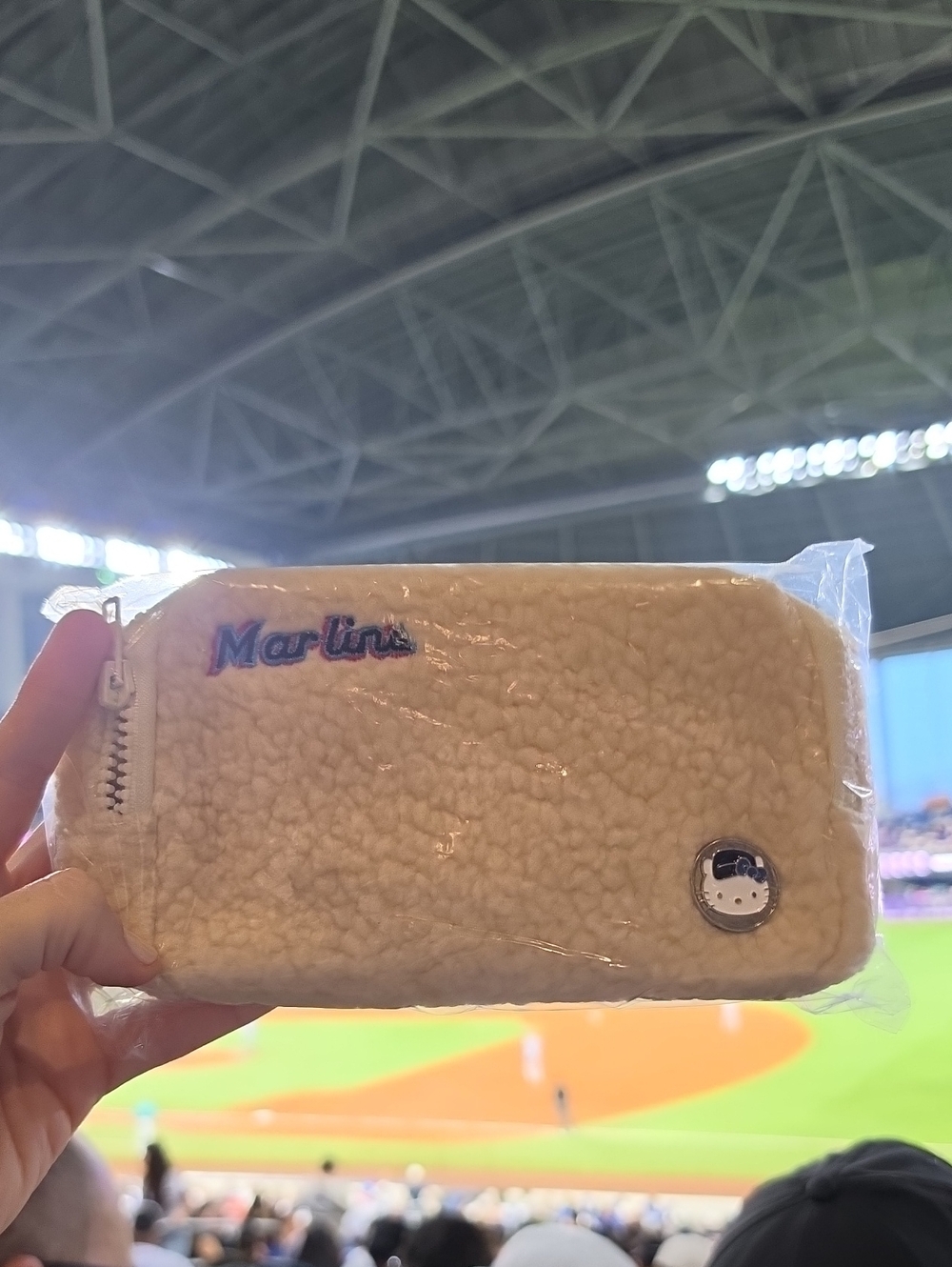 Hello Kitty | MLB | MARLINS | crossbody